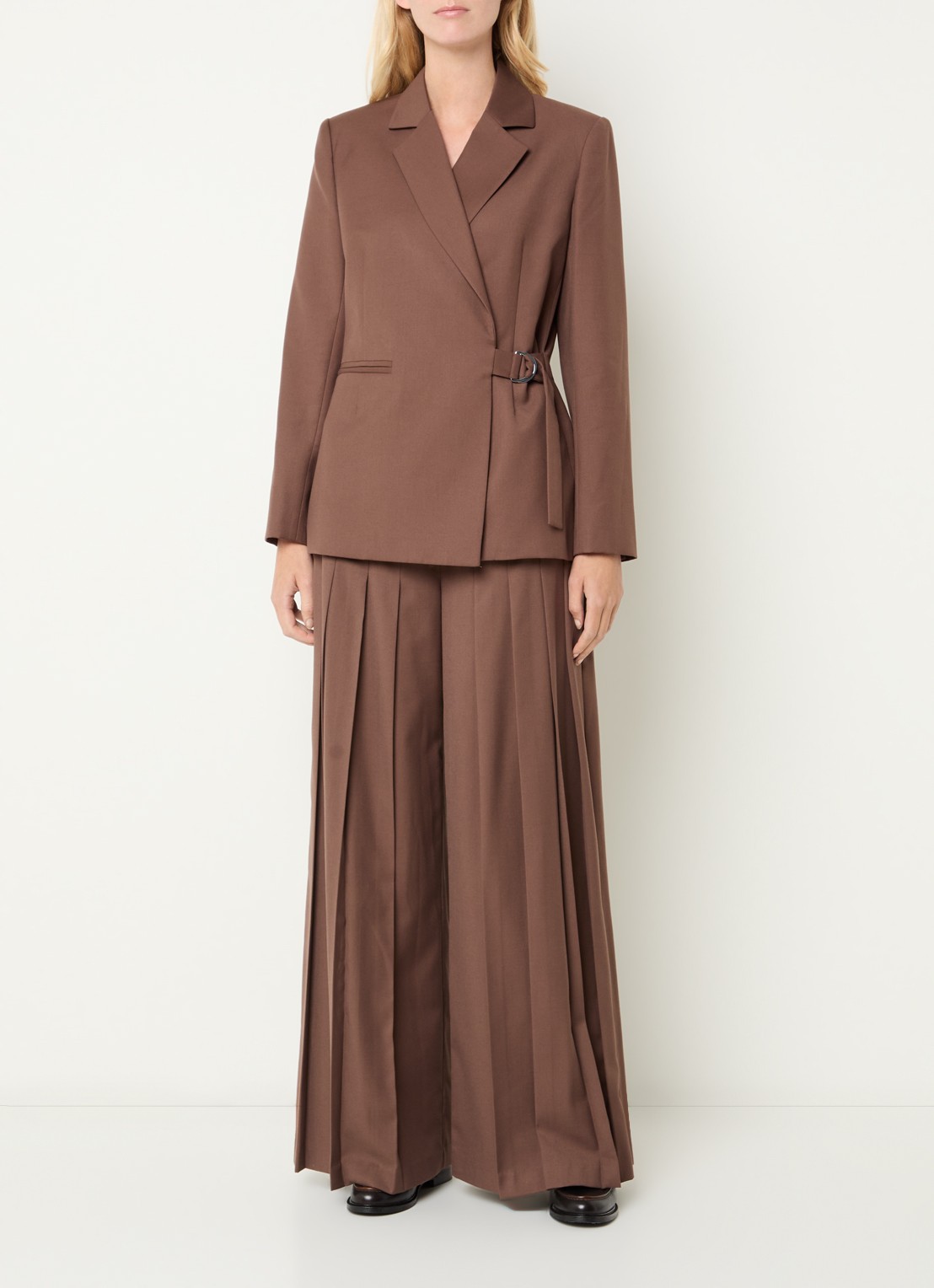 Claudie Pierlot Blazer in wolblend met ceintuur - voorkant 4 lichtbruin