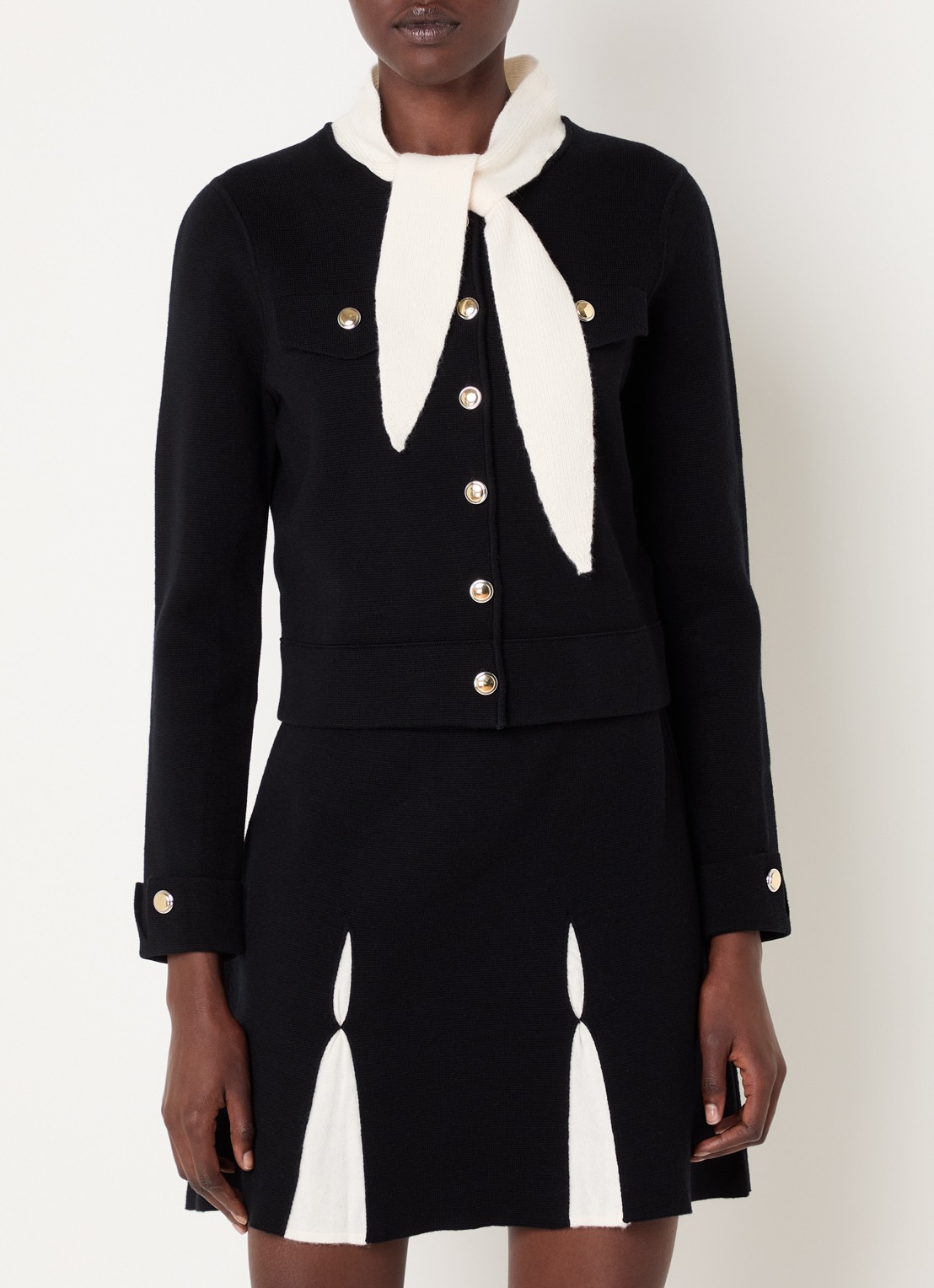 Claudie Pierlot Blazer in wolblend met sjaalkraag - detail zwart