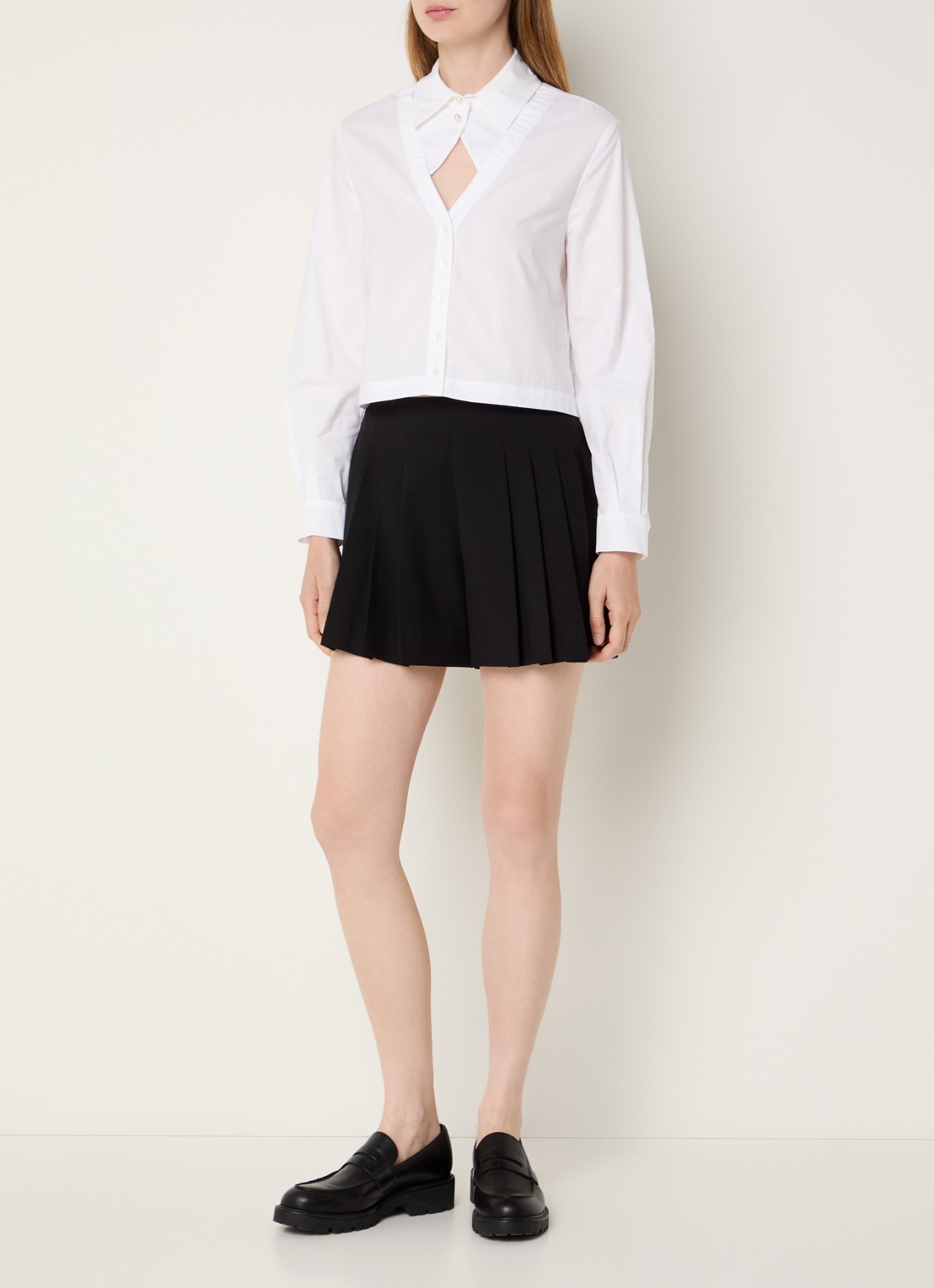 Claudie Pierlot Blouse met cut-out detail en imitatieparels - voorkant 2 wit