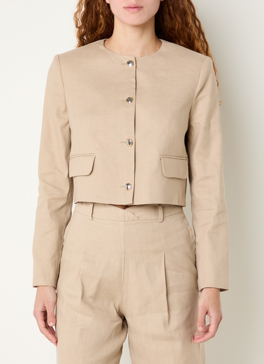 Claudie Pierlot Cropped blazer in linnenblend - detail 4 beige