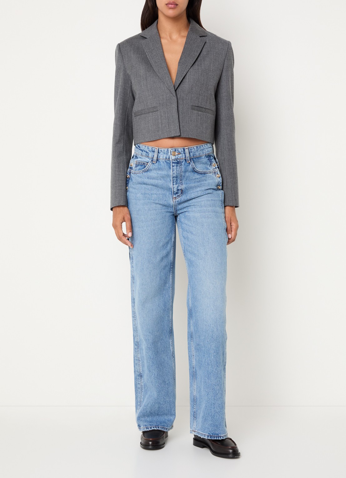 Claudie Pierlot Cropped blazer met paspelzakken - voorkant 2 donkergrijs