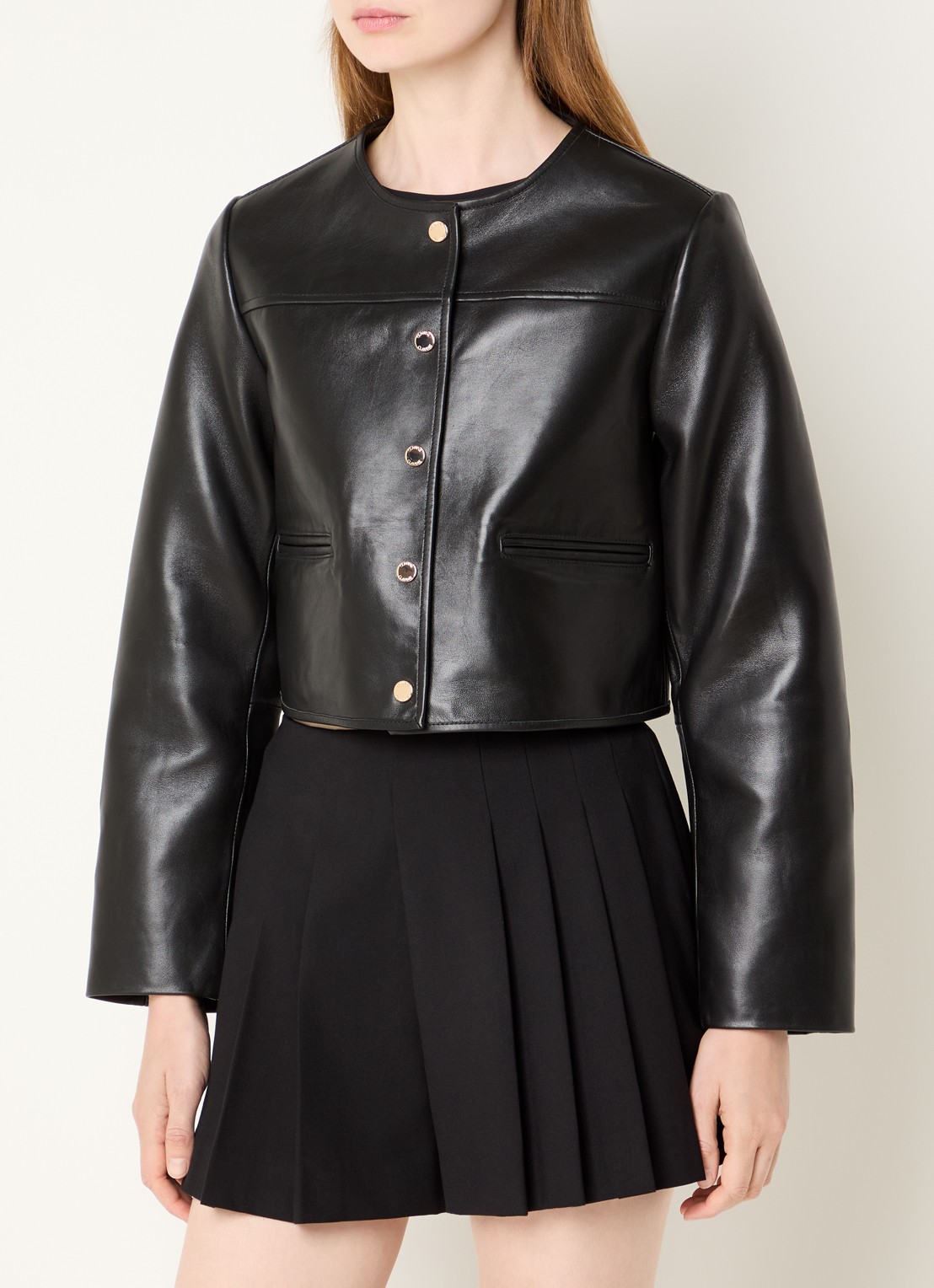 Claudie Pierlot Cropped jack van lamsleer met paspelzakken - detail 3 zwart