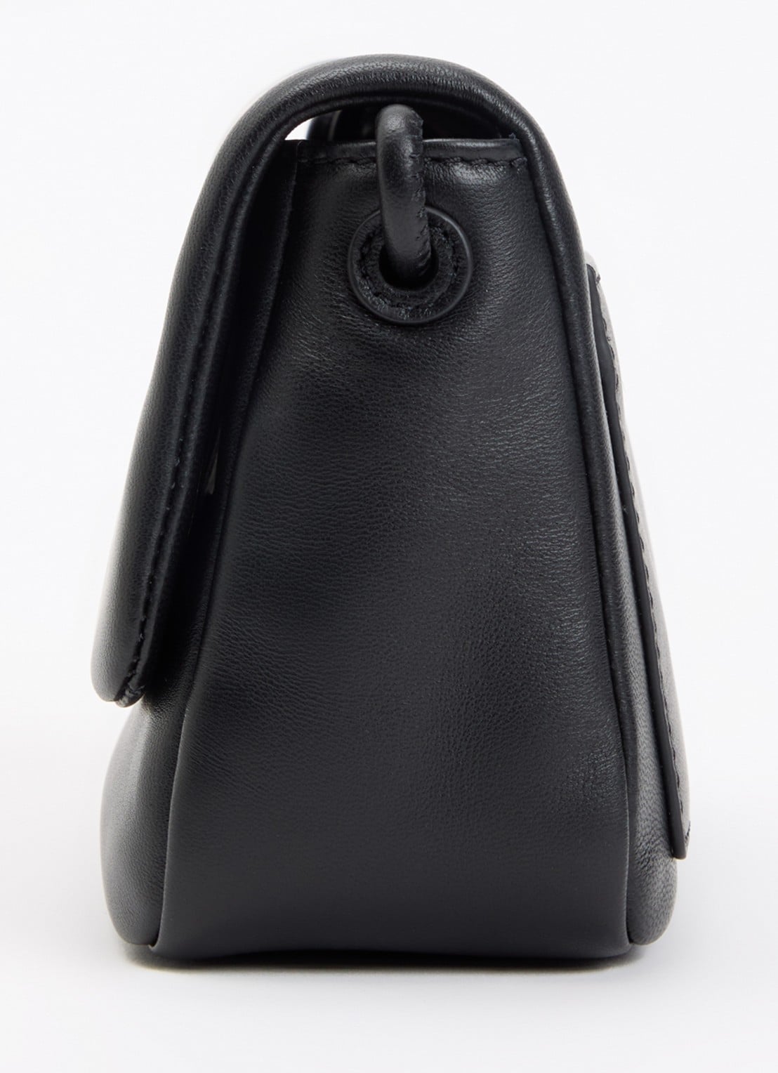 Claudie Pierlot Crossbodytas van lamsleer met logo  - detail 2 zwart