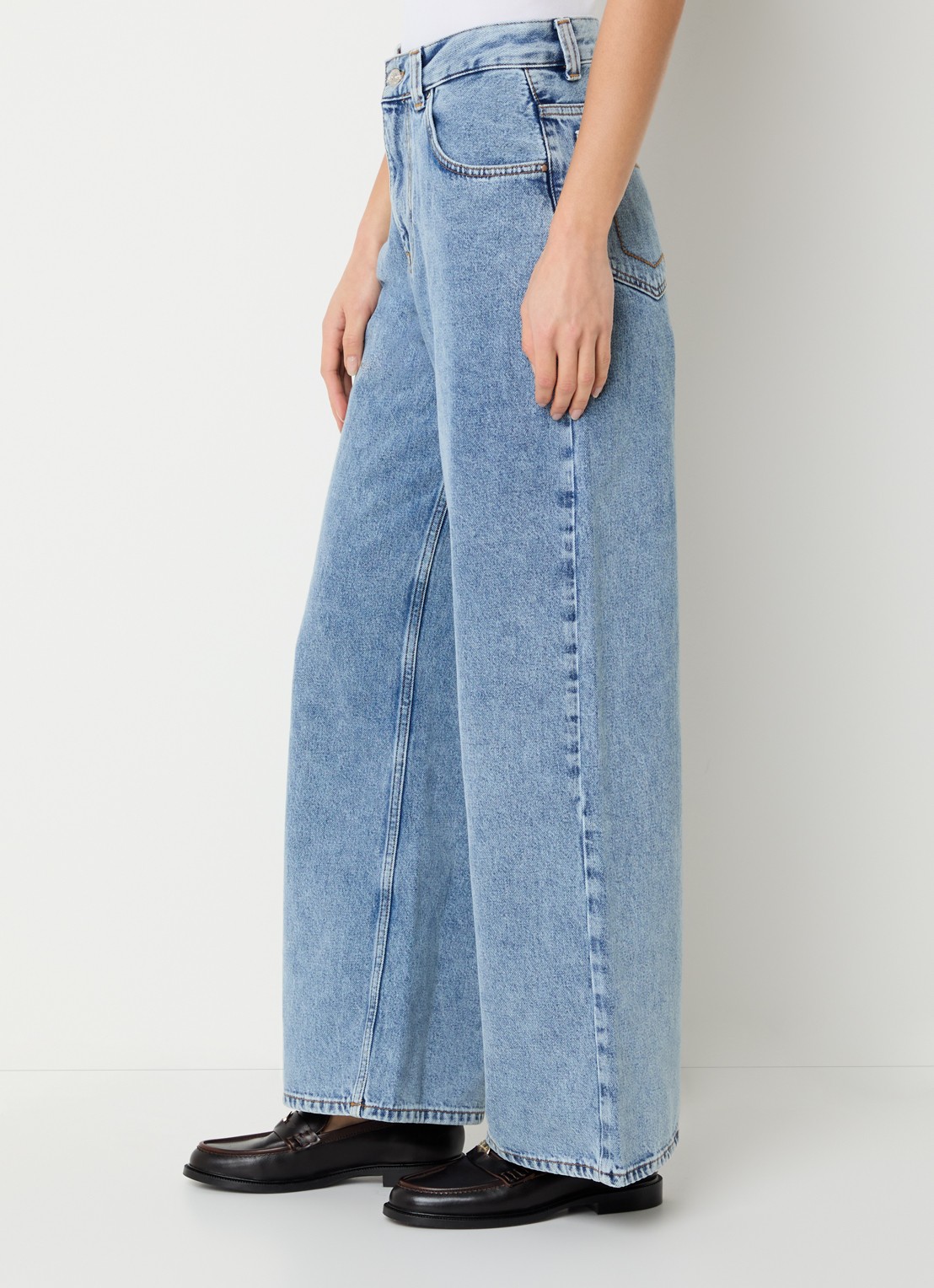 Claudie Pierlot Diane high waist straight leg jeans met lichte wassing - detail 5 indigo
