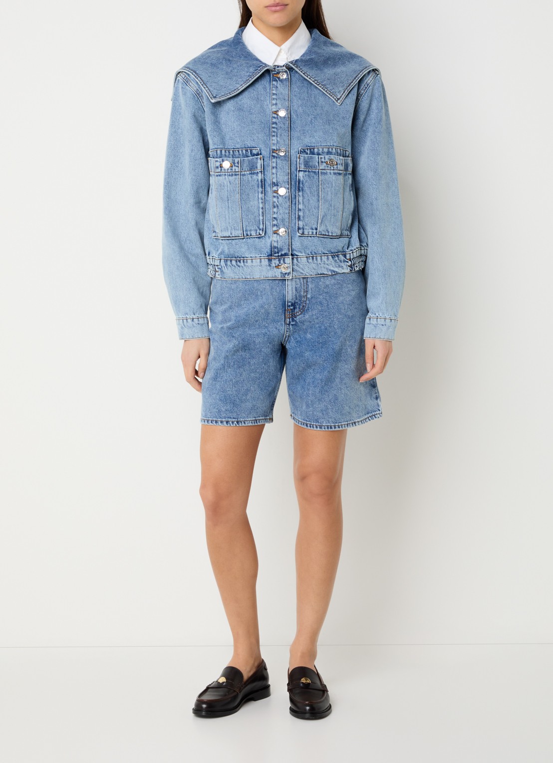 Claudie Pierlot Elona high waist loose fit korte broek met medium wassing - voorkant 2 indigo