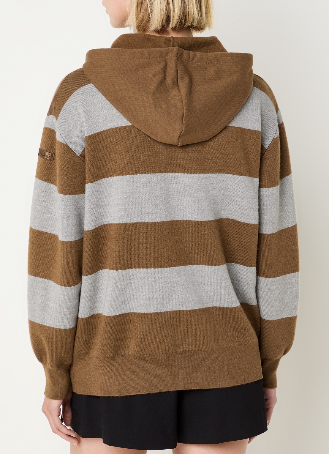Claudie Pierlot Fijngebreide trui in wolblend met capuchon en streepprint - achterkant 5 bruin