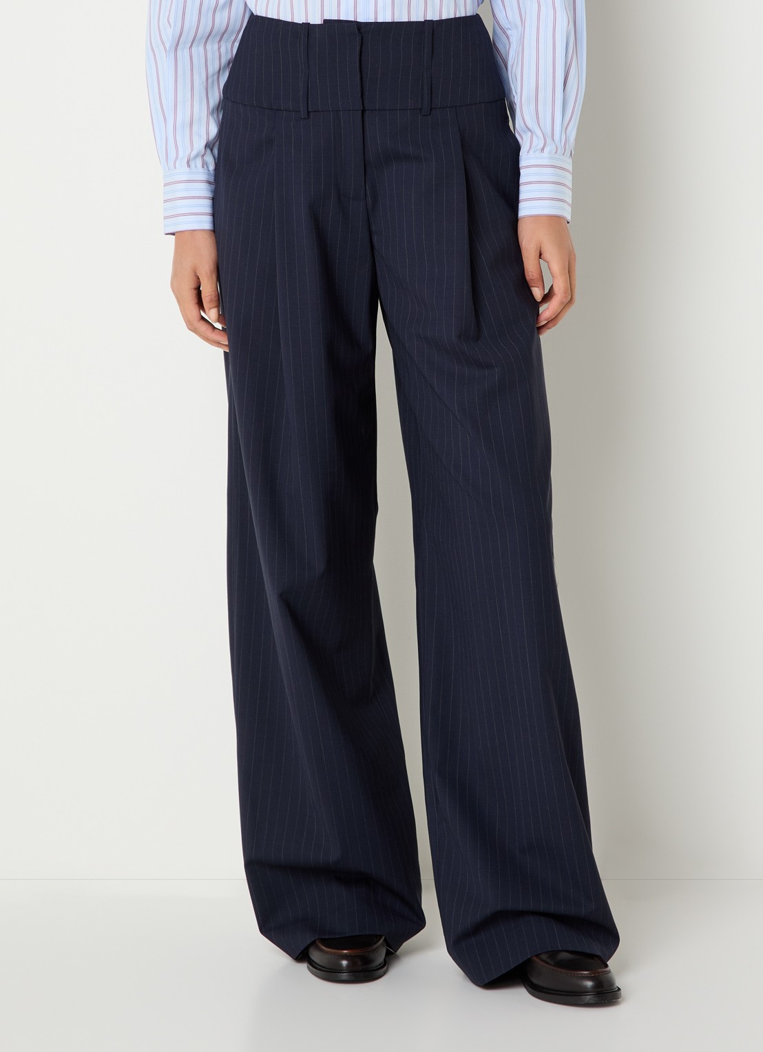 Claudie Pierlot High waist loose fit pantalon in wolblend met krijtstreep - detail 4 donkerblauw