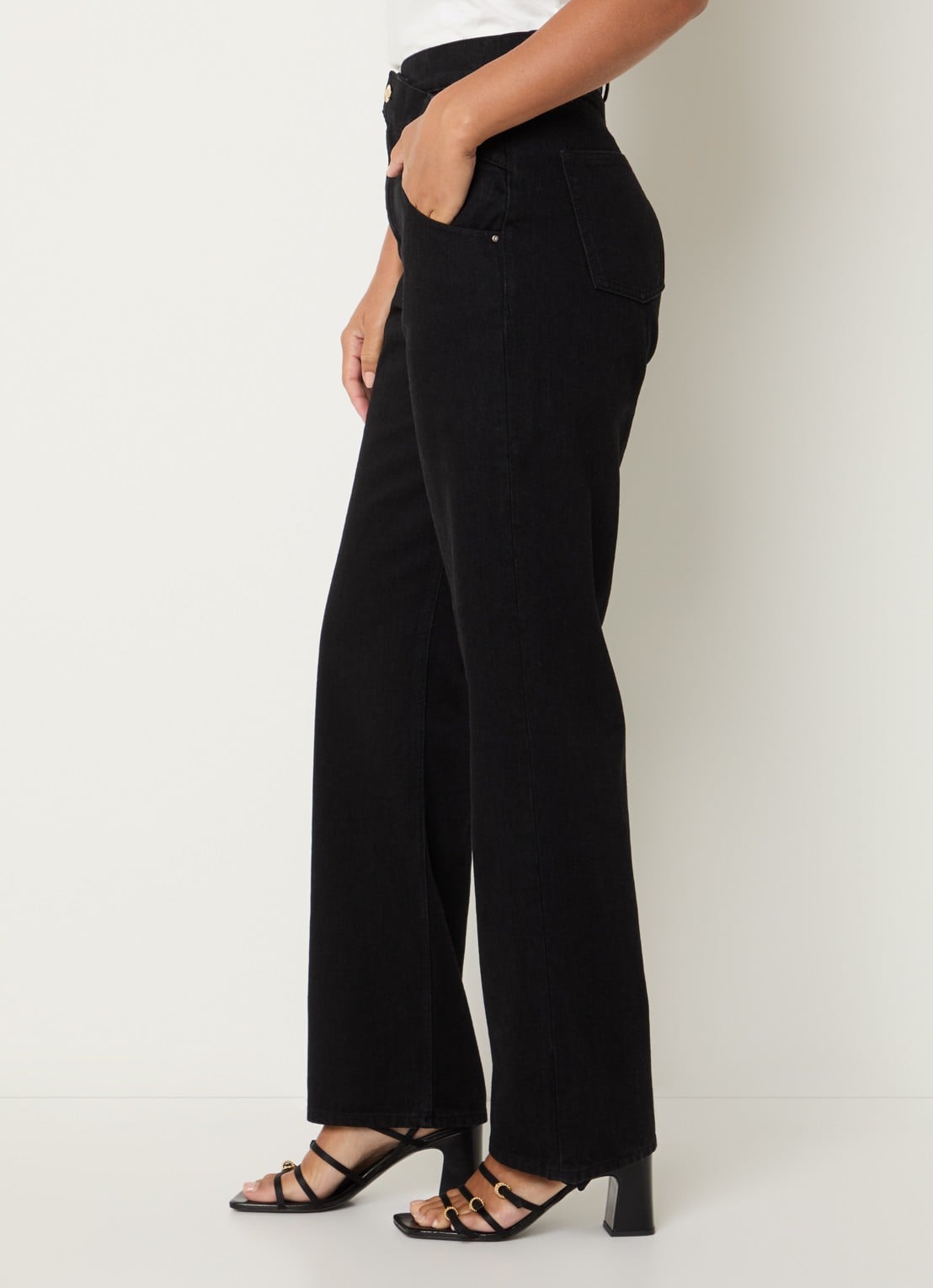 Claudie Pierlot High waist straight fit jeans met gekleurde wassing - detail 2 zwart