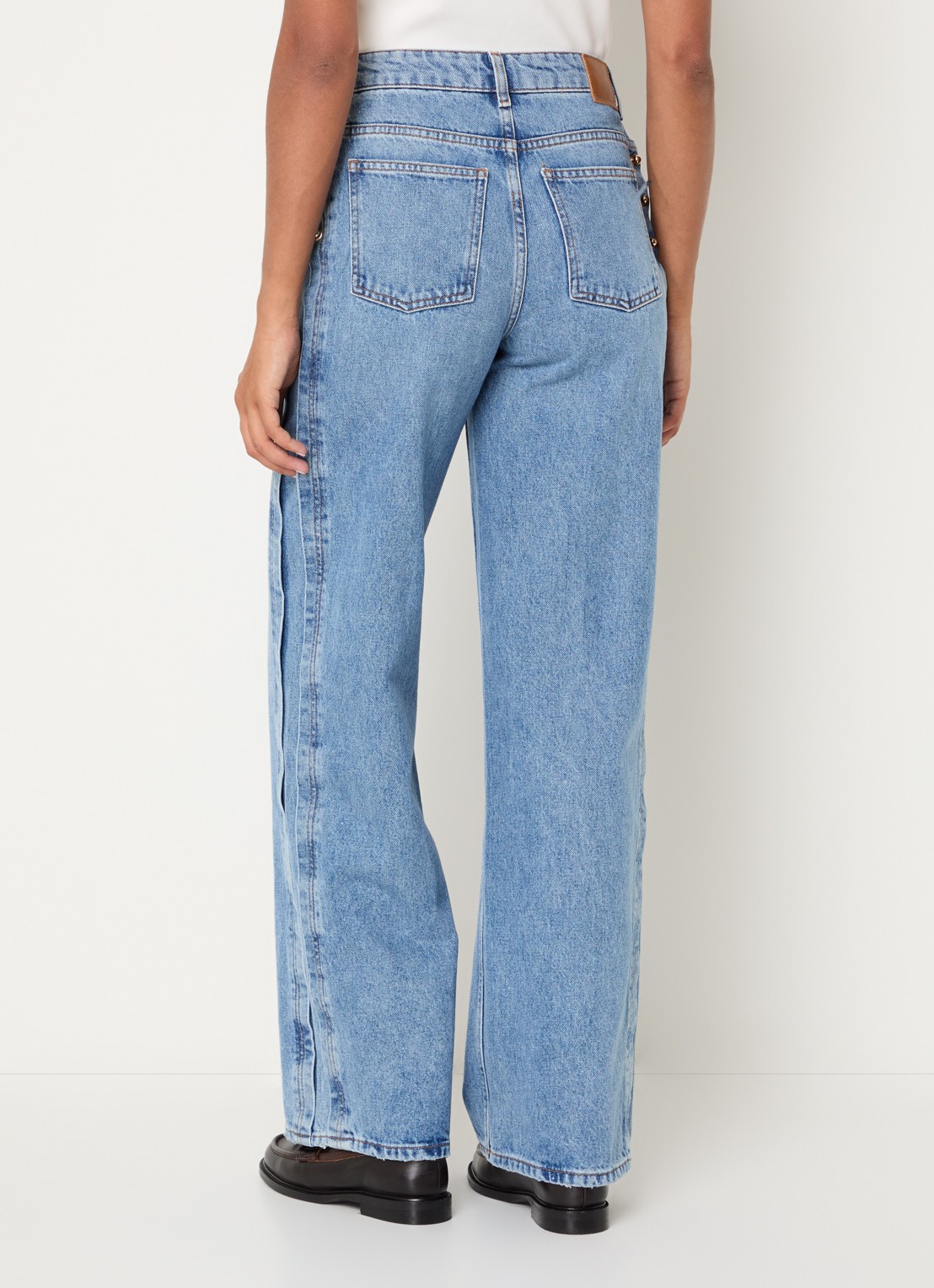 Claudie Pierlot High waist straight fit jeans met lichte wassing - achterkant indigo