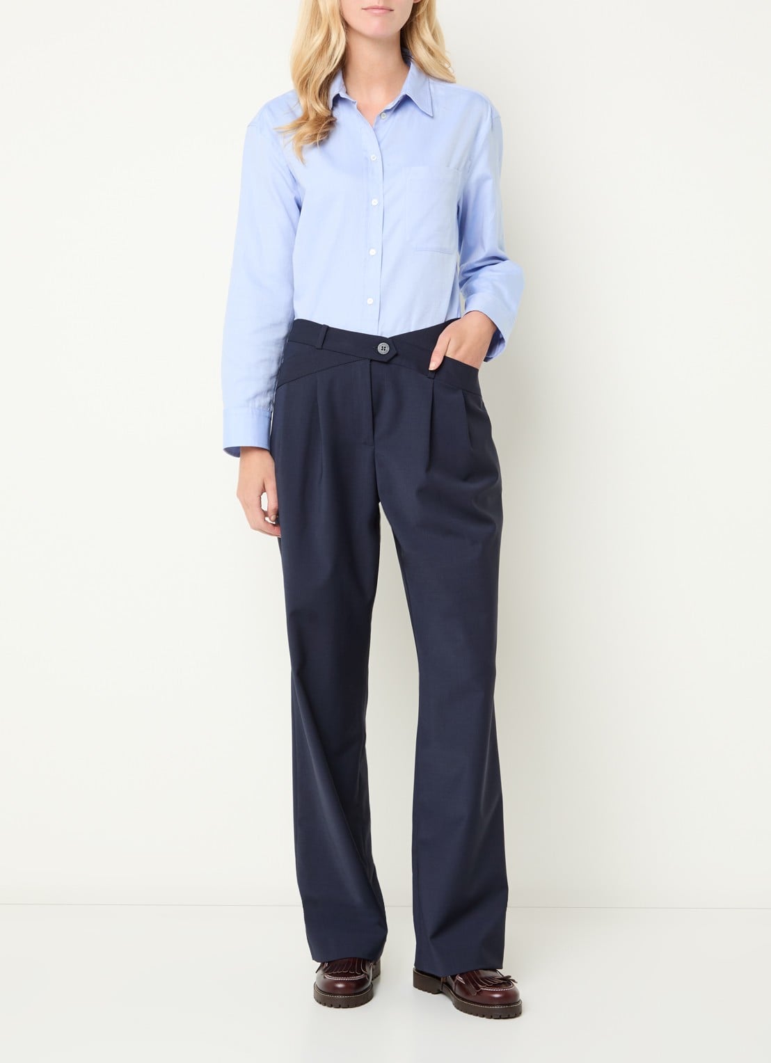 Claudie Pierlot High waist straight fit pantalon met steekzakken - voorkant 4 donkerblauw