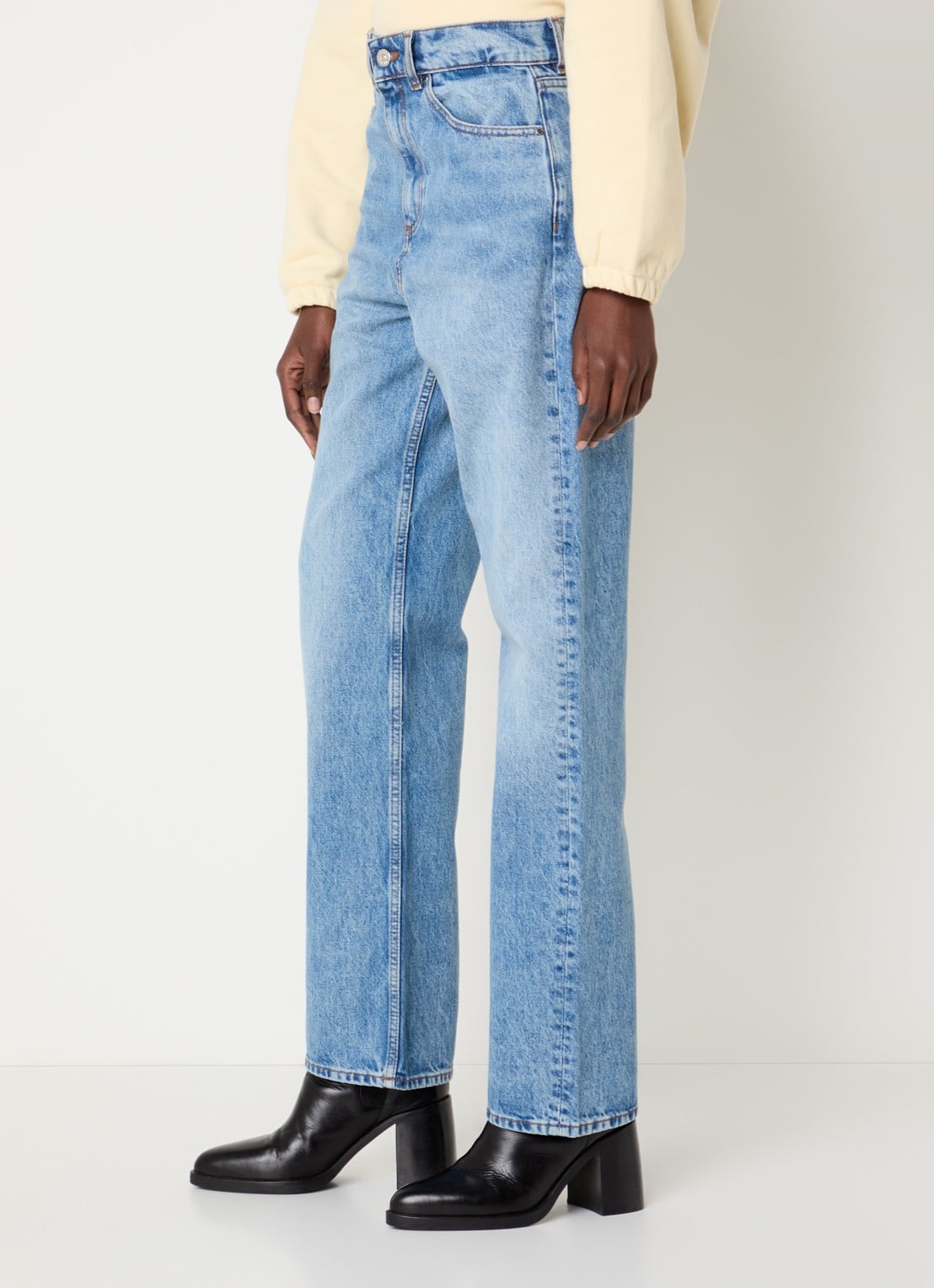 Claudie Pierlot High waist straight leg jeans met medium wassing - detail 4 indigo