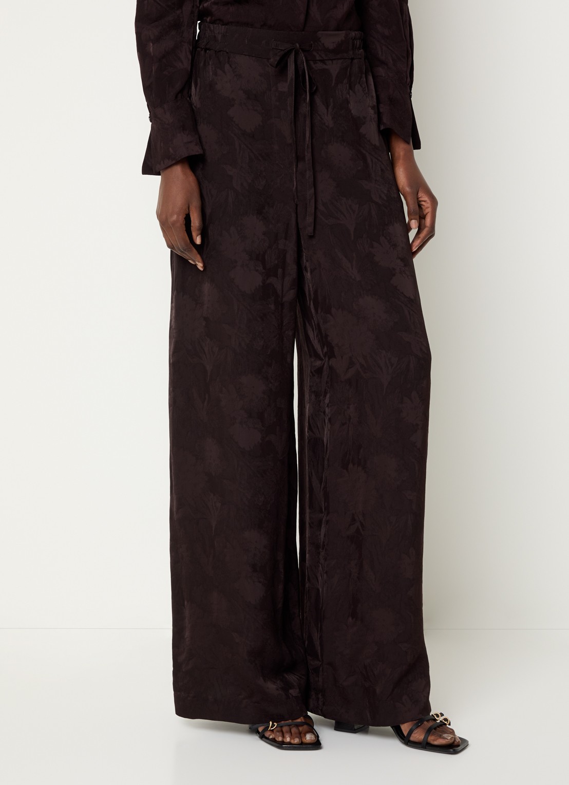 Claudie Pierlot High waist wide fit broek met print - detail 4 donkerbruin