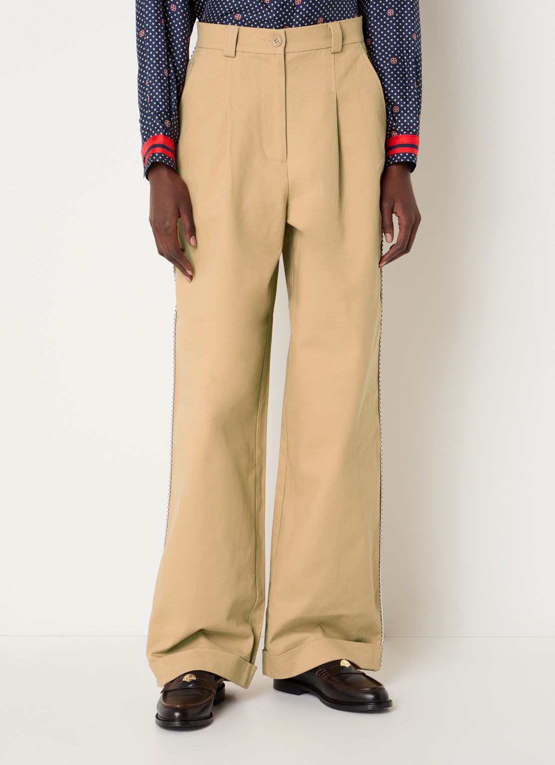 Claudie Pierlot High waist wide fit broek met steekzakken - detail camel