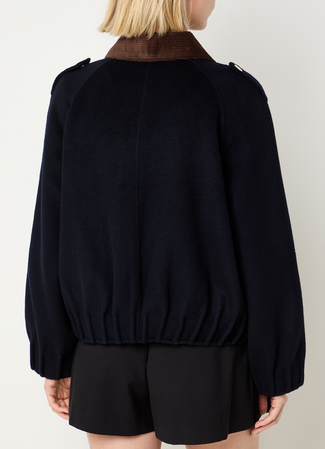 Claudie Pierlot Jack in wolblend met steekzakken - achterkant 3 donkerblauw