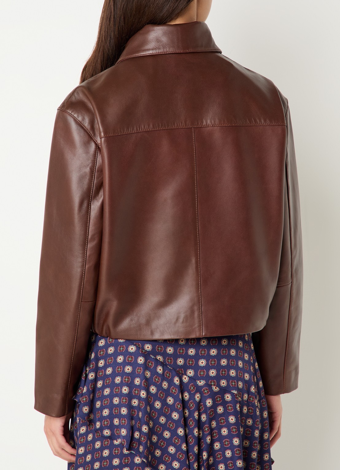 Claudie Pierlot Jack van lamsleer met steekzakken - achterkant 4 roodbruin