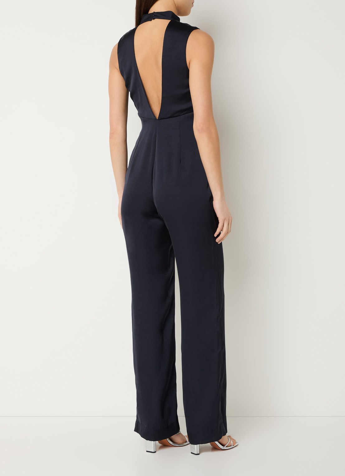 Claudie Pierlot Jade loose fit jumpsuit met strikkraag - achterkant 4 donkerblauw
