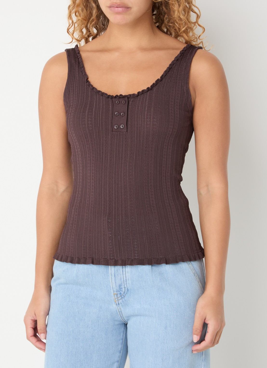 Claudie Pierlot Magnolia tanktop met ribstructuur - detail bruin