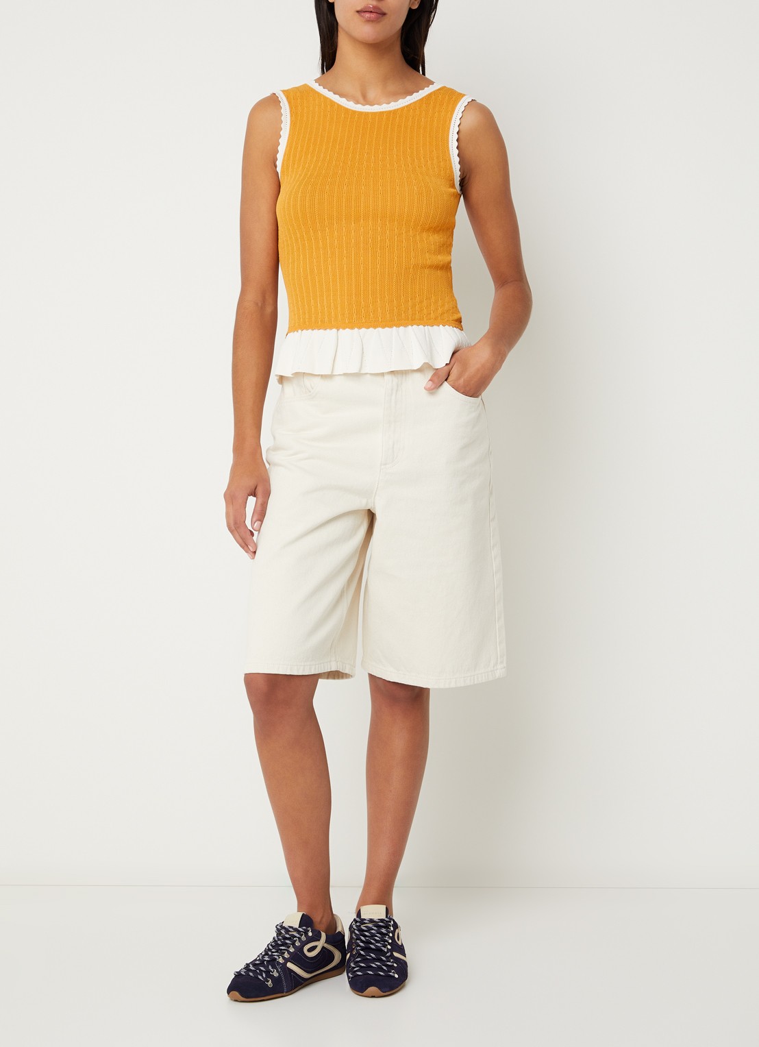 Claudie Pierlot Majo kabelgebreide tanktop met volant - voorkant 4 oranje