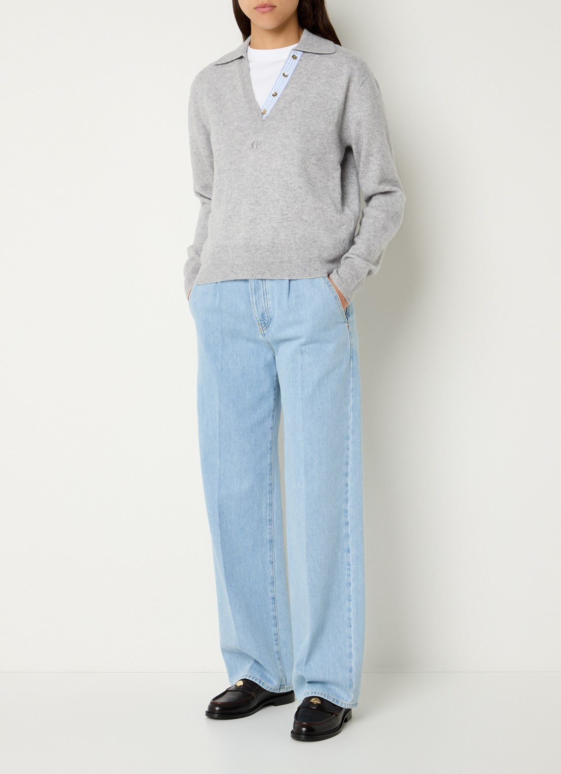 Claudie Pierlot Maloute fijngebreide pullover in kasjmierblend - voorkant 3 grijsmele