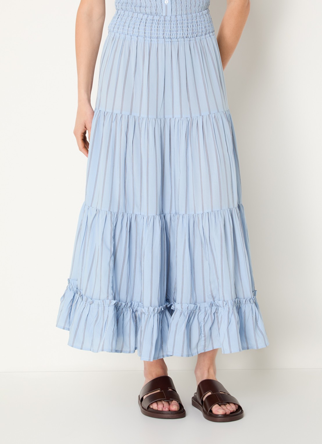 Claudie Pierlot Midi A-lijn rok met streepprint en smockwerk - detail lichtblauw