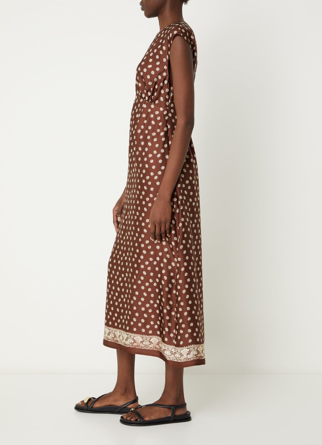 Claudie Pierlot Midi jurk met bloemenprint en cut-out detail - voorkant 2 bruin