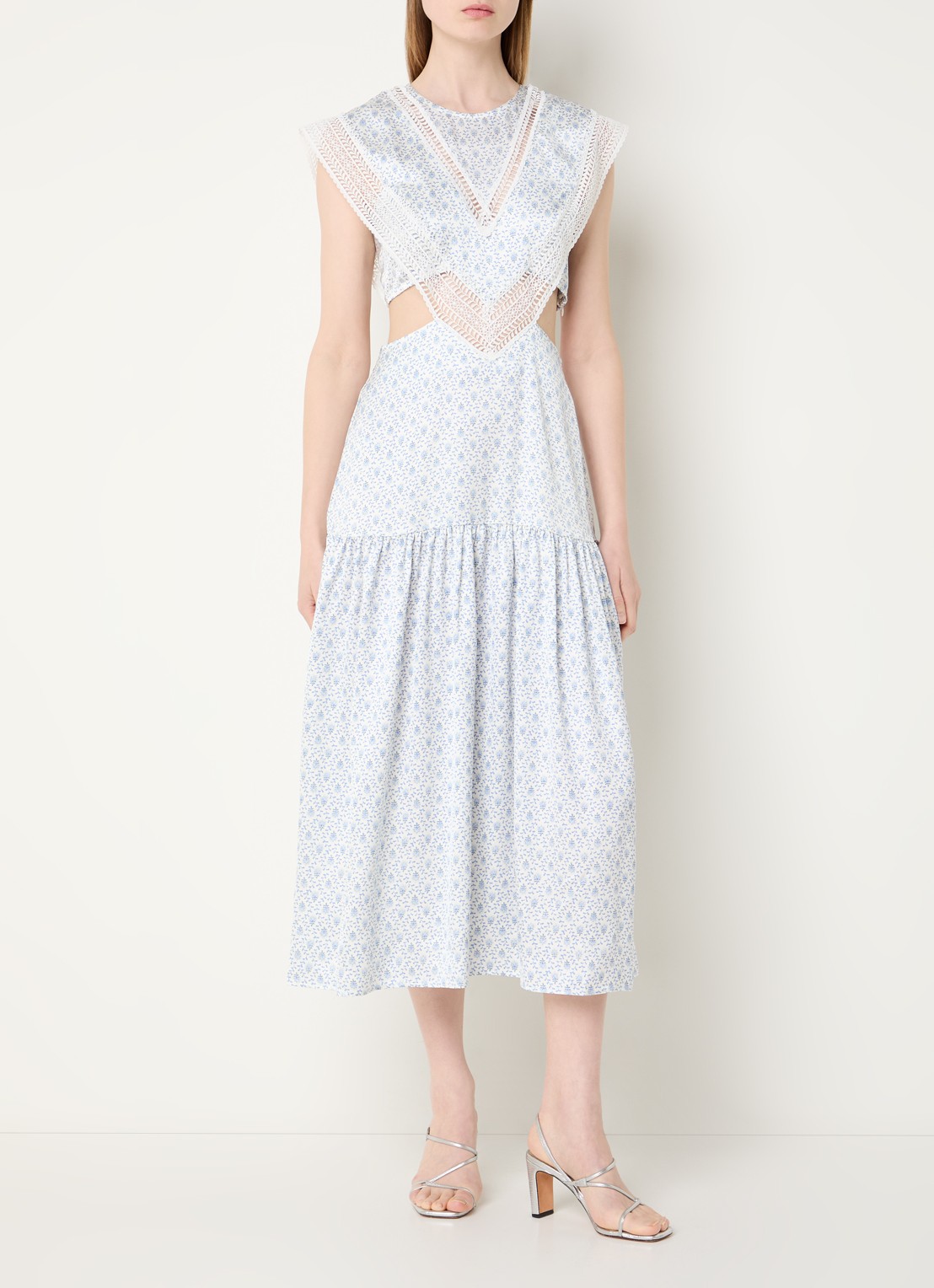 Claudie Pierlot Midi jurk met cut-out detail en broderie - detail 4 lichtblauw