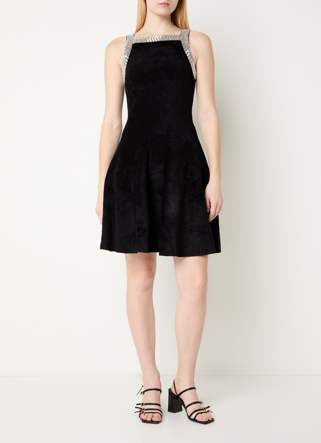 Claudie Pierlot Mini jurk met rechthoekige hals - voorkant 2 zwart