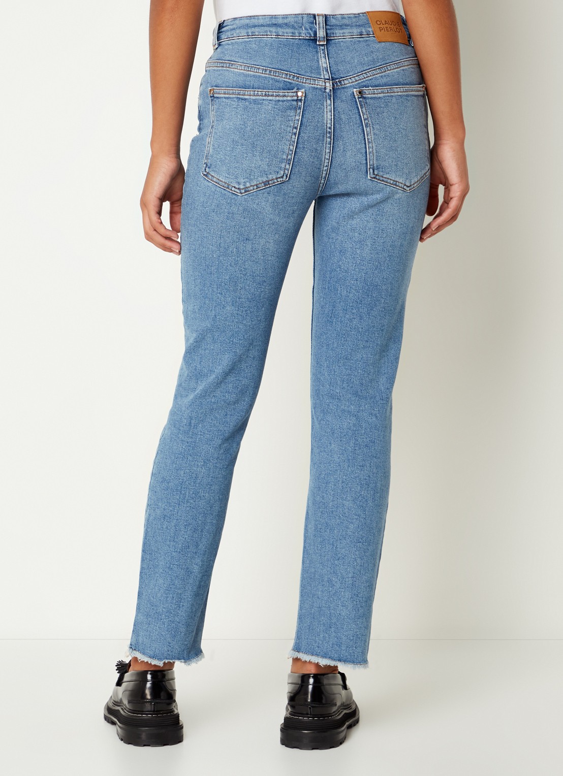 Claudie Pierlot Pageter high waist slim fit cropped jeans met gerafelde zoom  - achterkant indigo