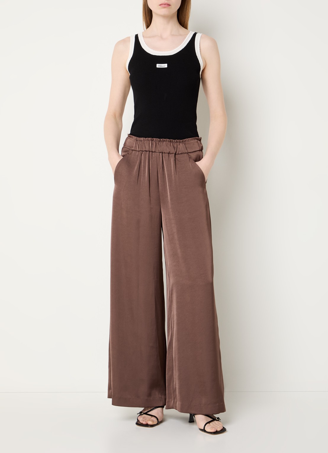 Claudie Pierlot Pantin high waist wide fit pantalon met steekzakken - voorkant 2 bruin