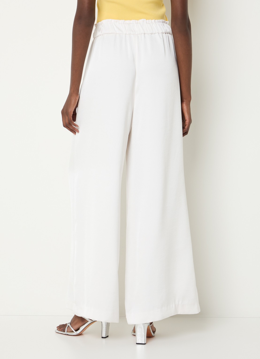 Claudie Pierlot Pantin high waist wide fit pantalon met steekzakken - achterkant 2 gebroken wit