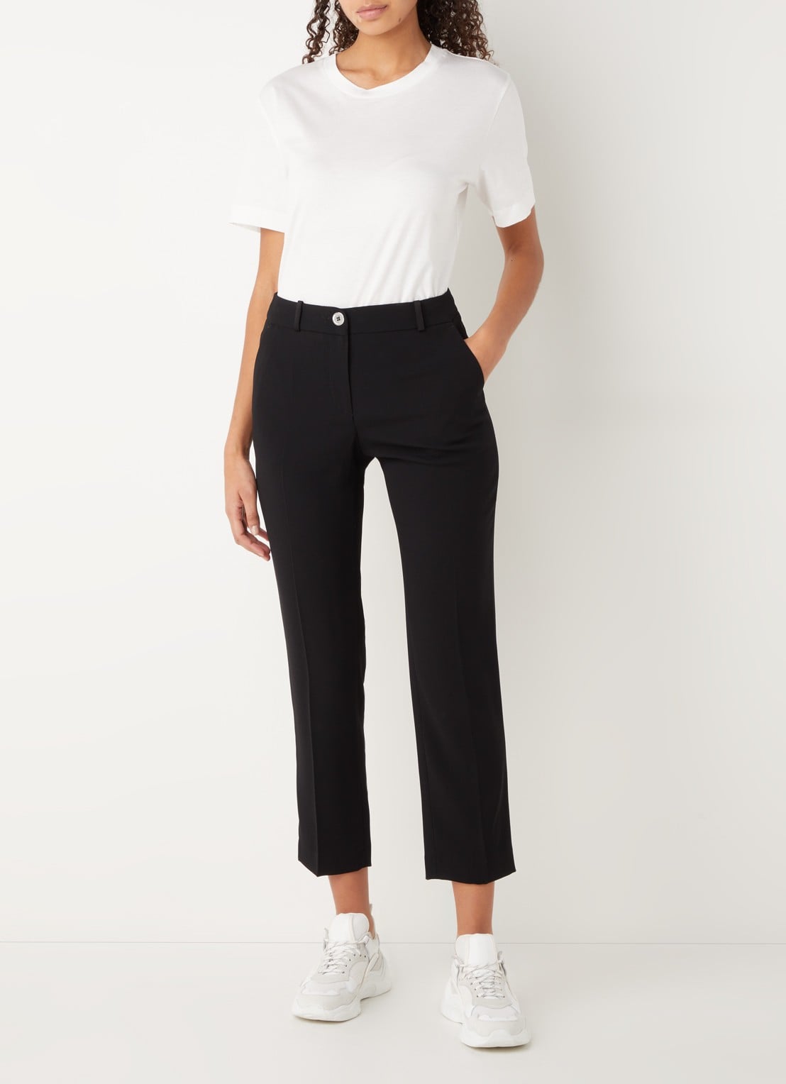 Claudie Pierlot Poupin high waist cropped slim fit pantalon met steekzakken  - voorkant 3 zwart
