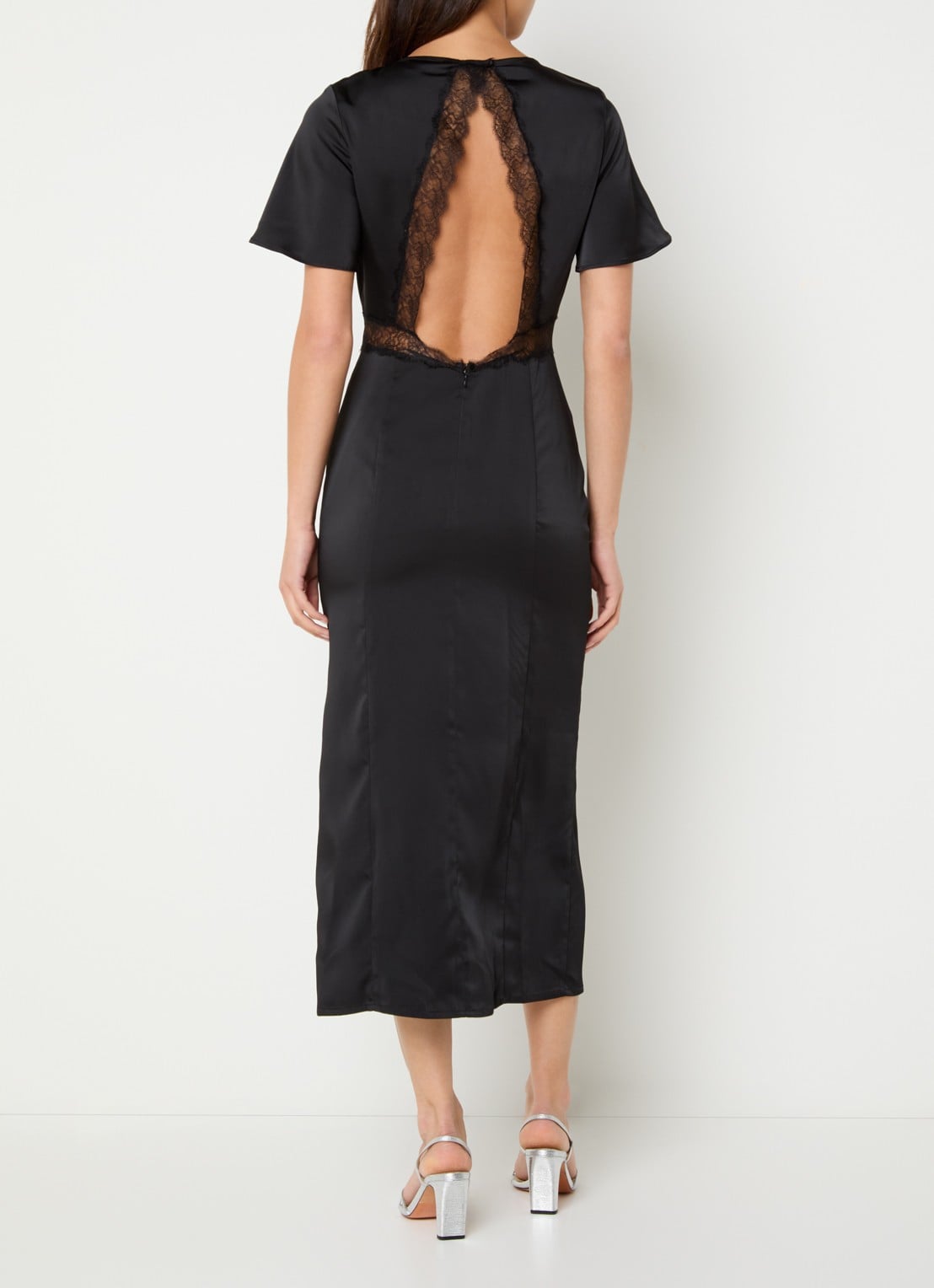 Claudie Pierlot Rama midi jurk van satijn met details van kant - voorkant 2 zwart