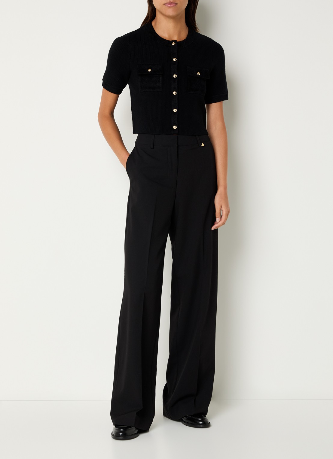 Claudie Pierlot Ribgebreide crop top in wolblend - voorkant 4 zwart