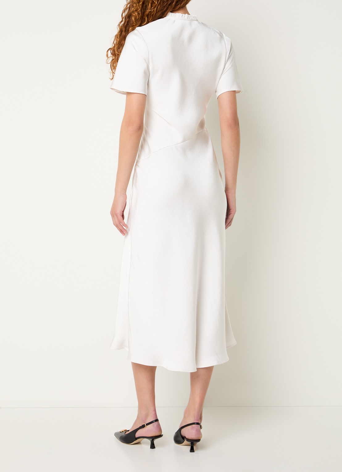 Claudie Pierlot Rosane midi jurk van satijn met split en keyhole - achterkant gebroken wit