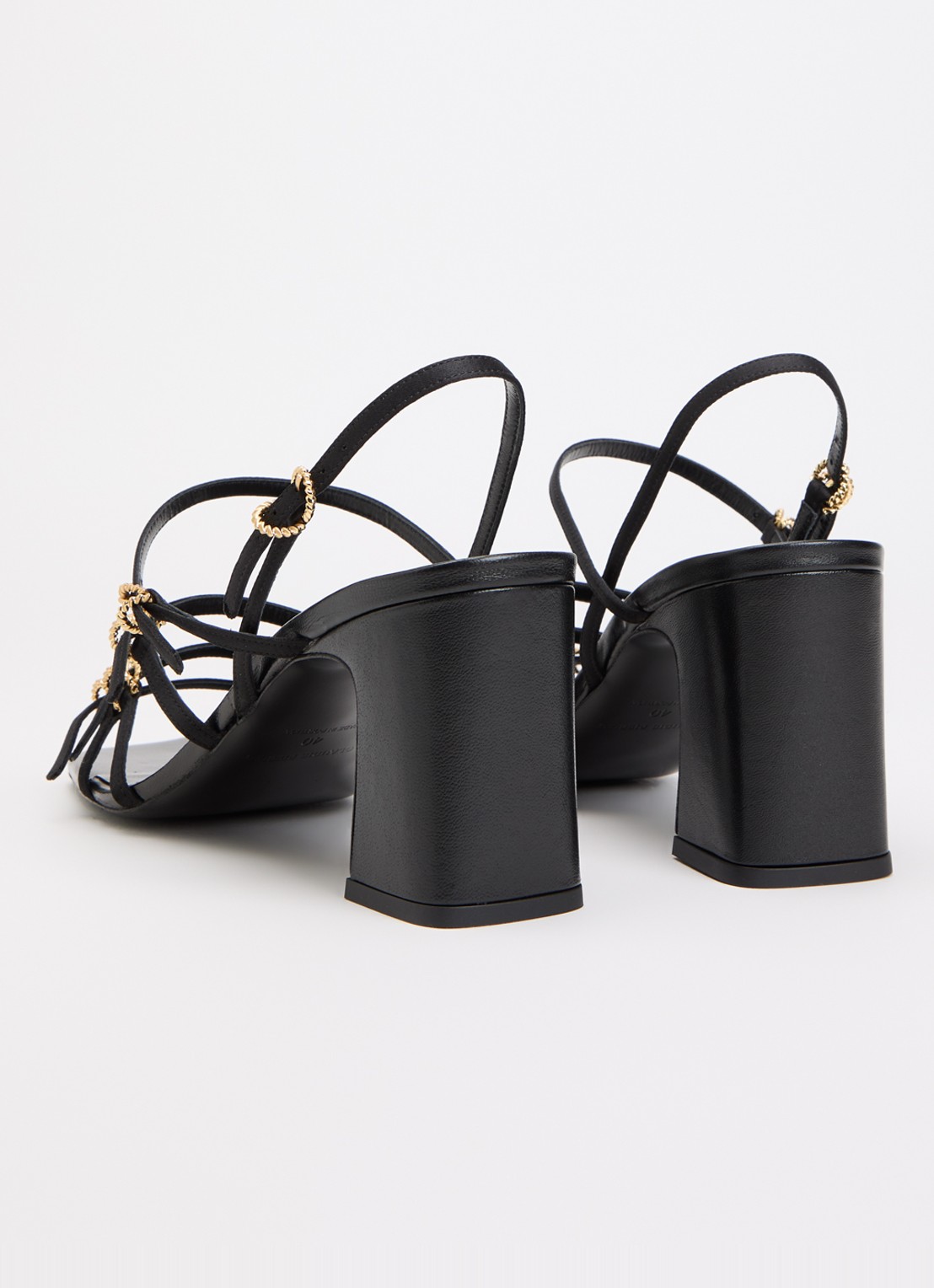 Claudie Pierlot Sandalette met gespdetail - achterkant 5 zwart