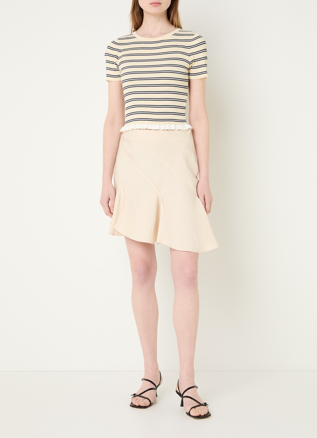Claudie Pierlot Sky asymmetrische rok met details van kant - voorkant 4 vanillegeel