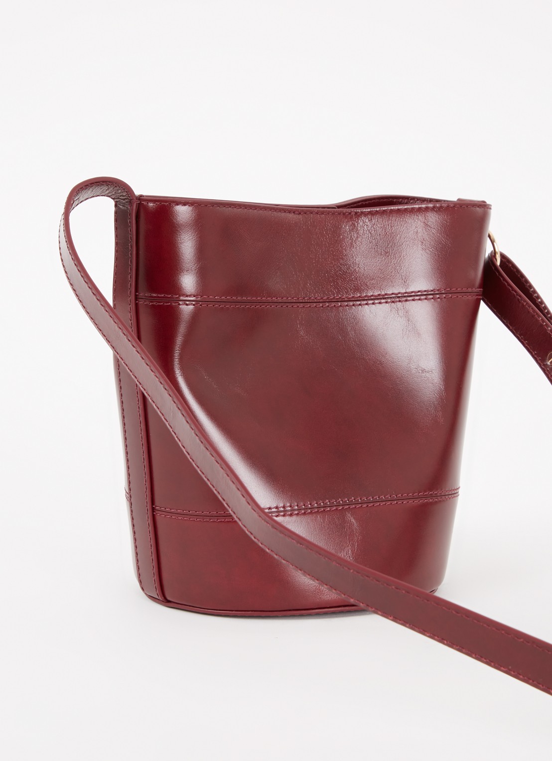 Claudie Pierlot Solveig crossbodytas van kalfsleer - achterkant 2 bordeauxrood