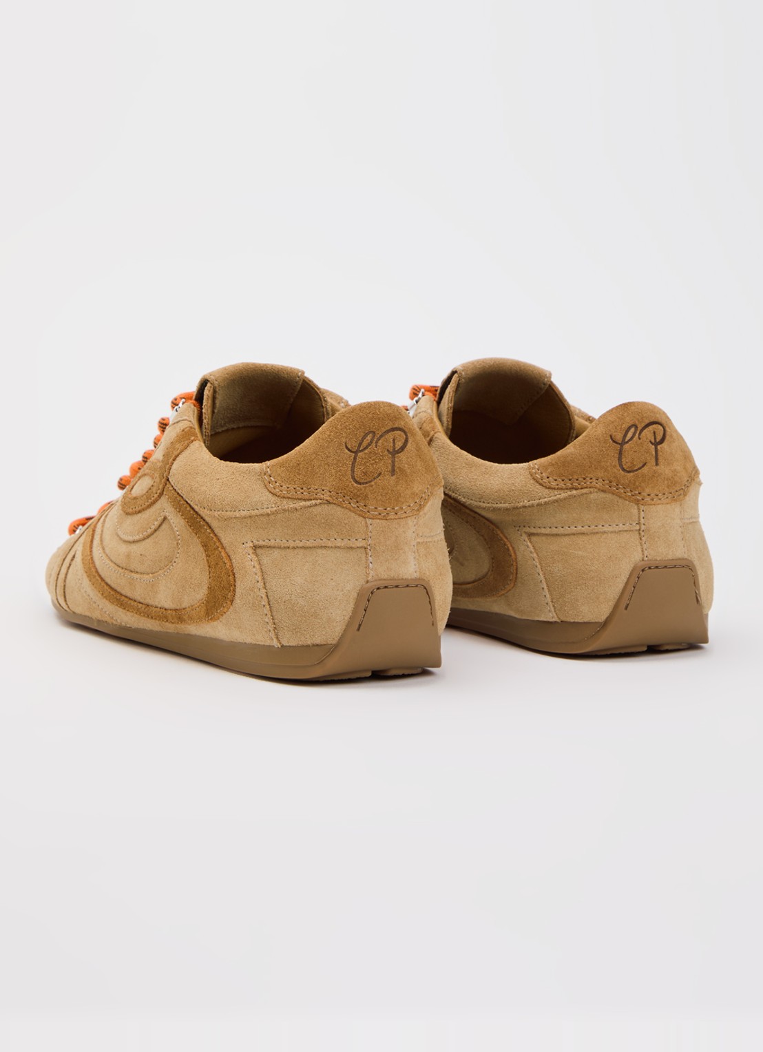 Claudie Pierlot Swing sneaker van suède - achterkant 4 zand