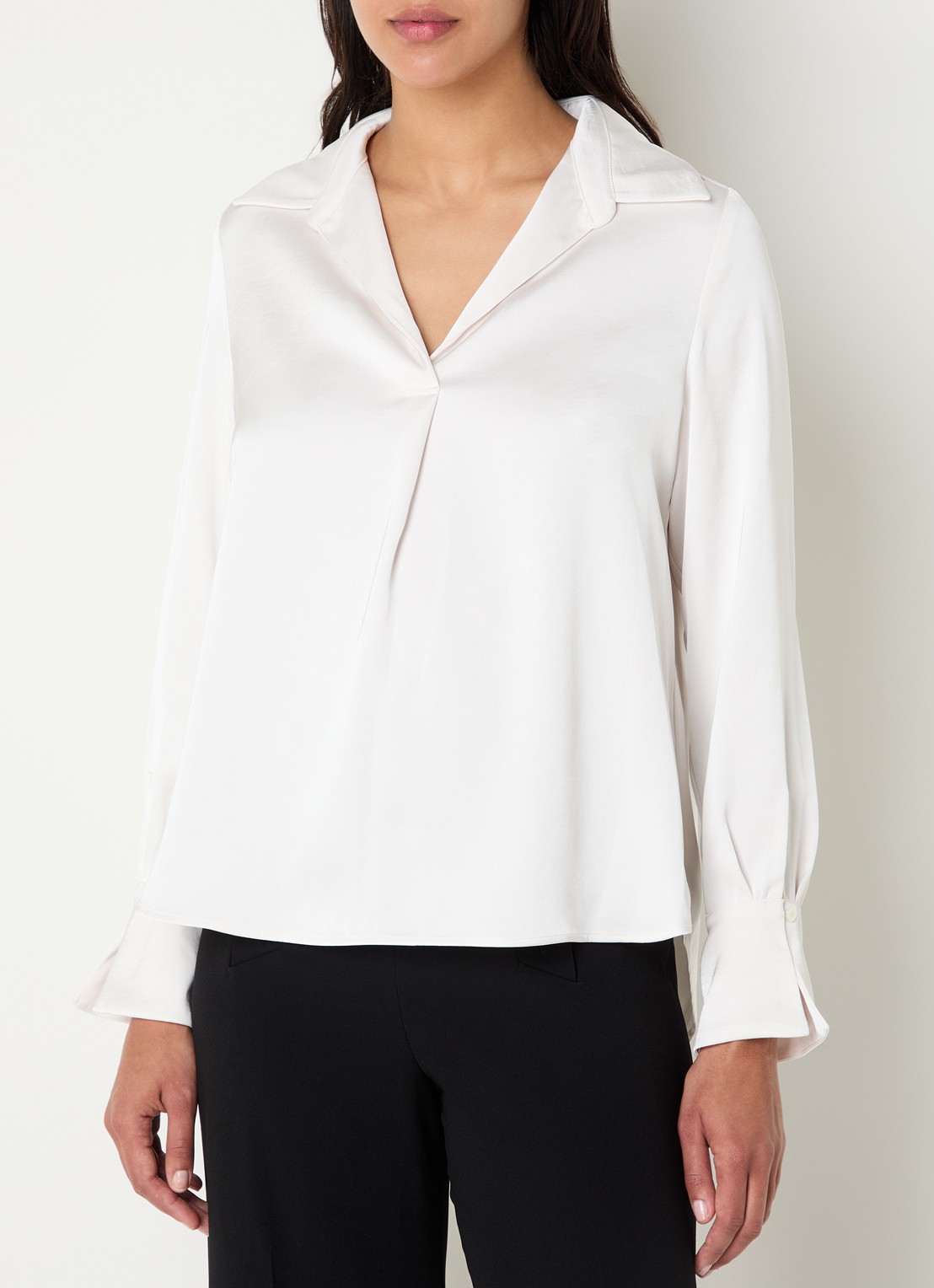 Claudie Pierlot Tuniek van satijn met V-hals - detail creme