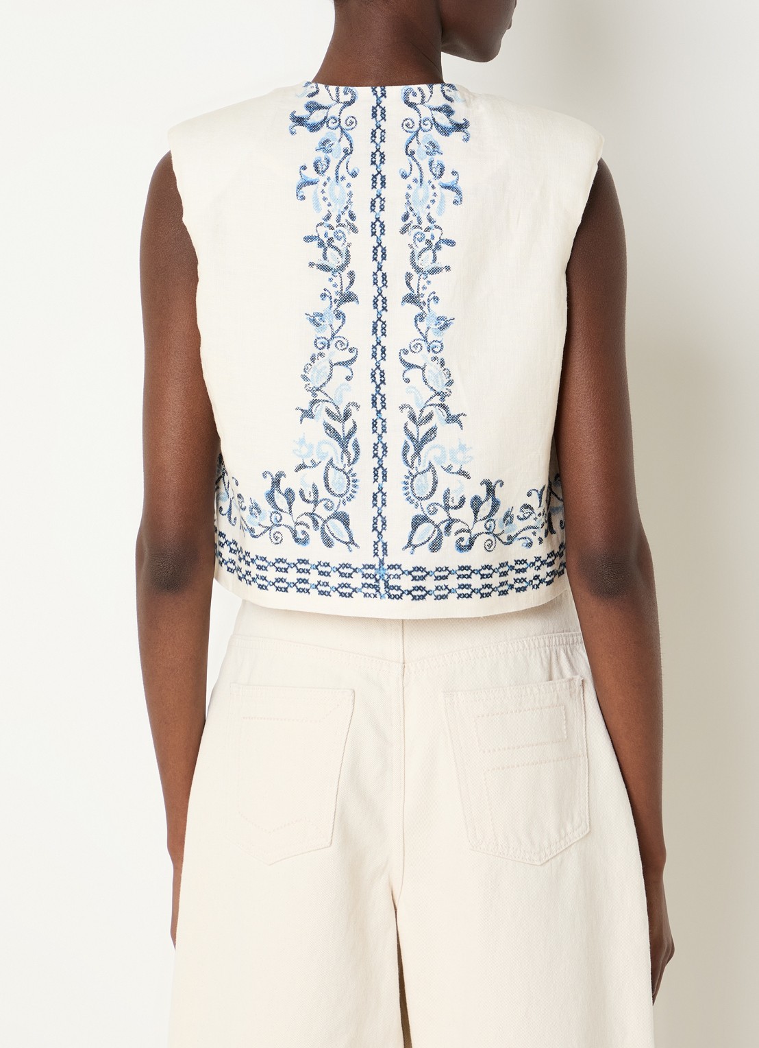 Claudie Pierlot Viviane gilet van linnen met schoudervulling en print - achterkant gebroken wit