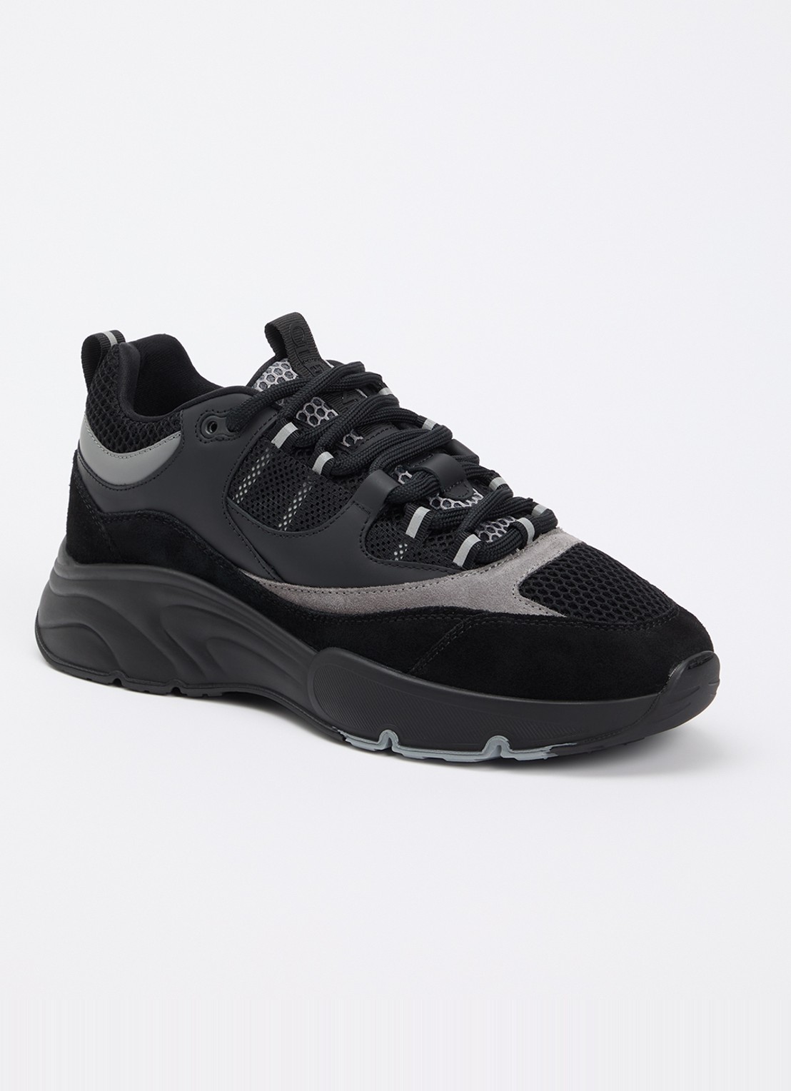 Cleens Aero Runner sneaker van mesh met details van suède - voorkant 2 zwart