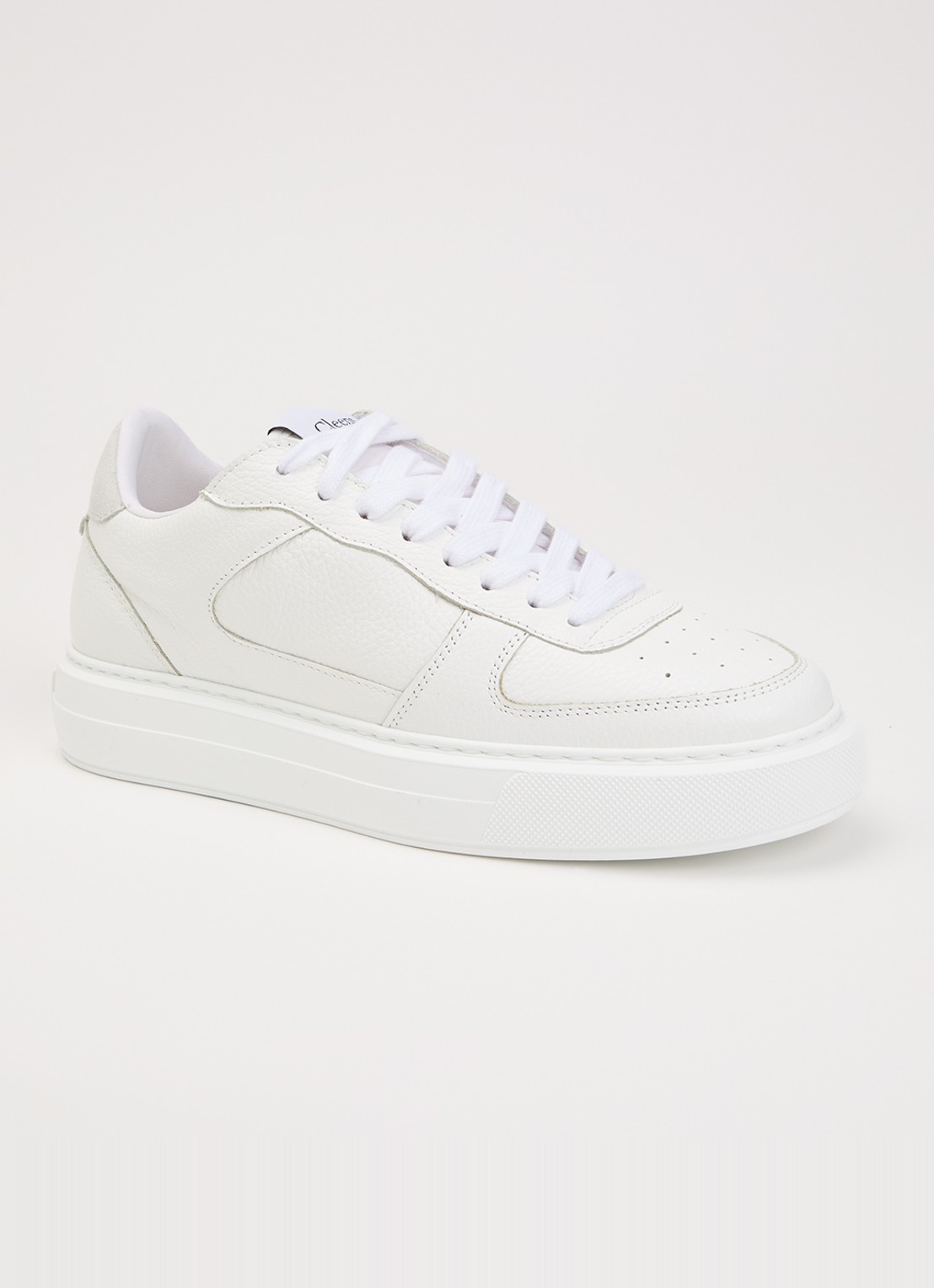 Cleens Court sneaker van leer - voorkant 4 wit