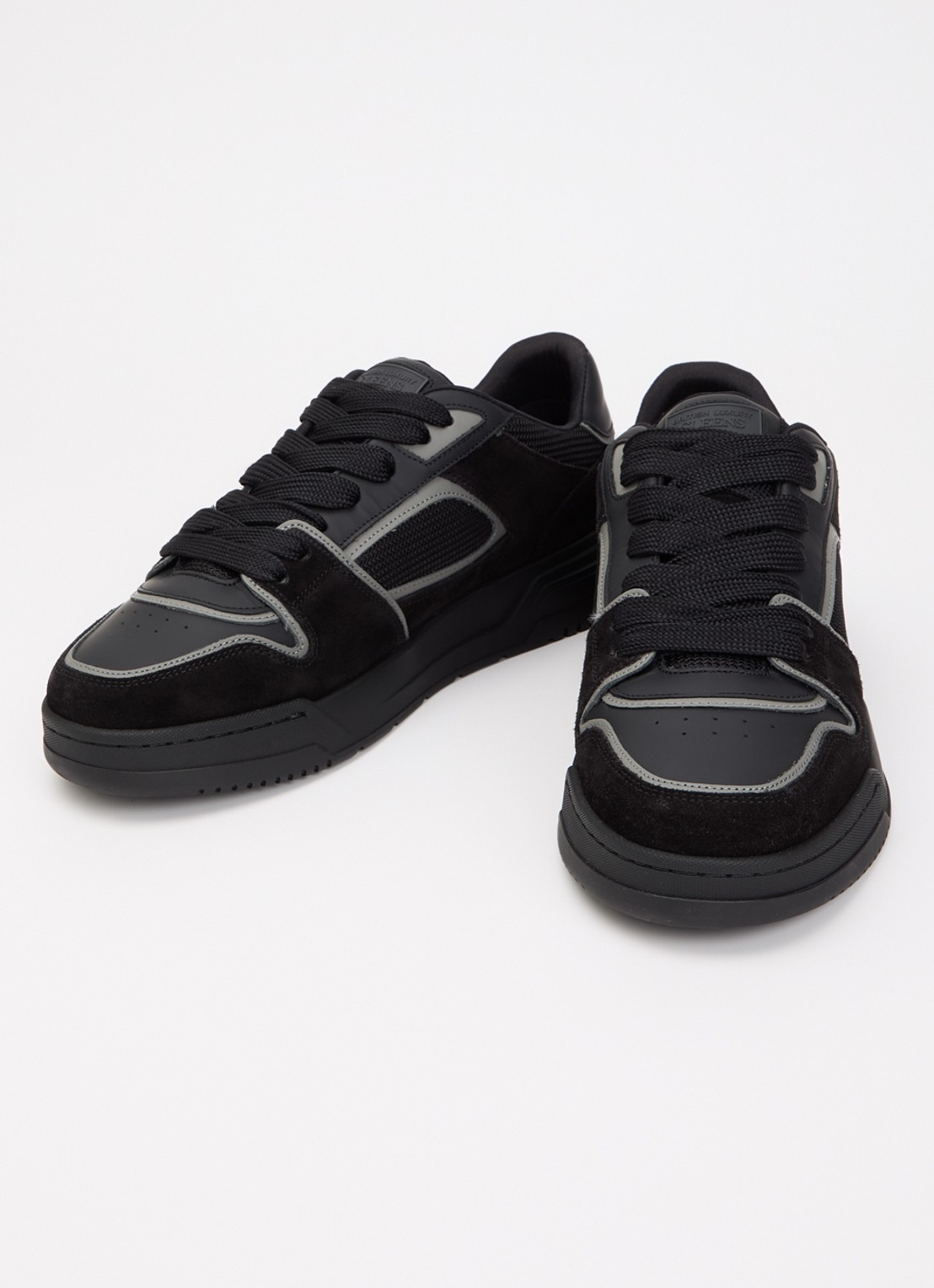 Cleens Lay Up sneaker met leren en suède details - detail 3 zwart