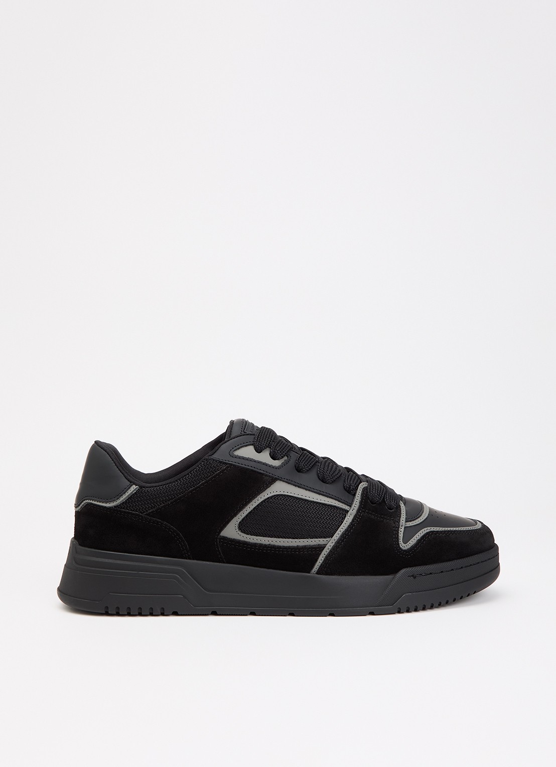 Cleens Lay Up sneaker met leren en suède details - voorkant zwart