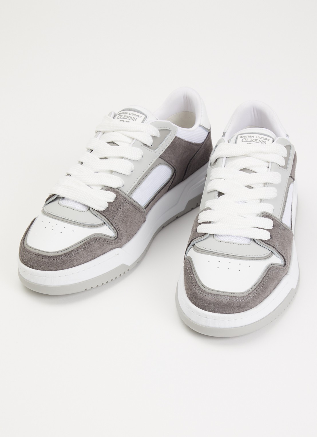 Cleens Lay Up sneaker met leren en suède details - detail 2 grijs