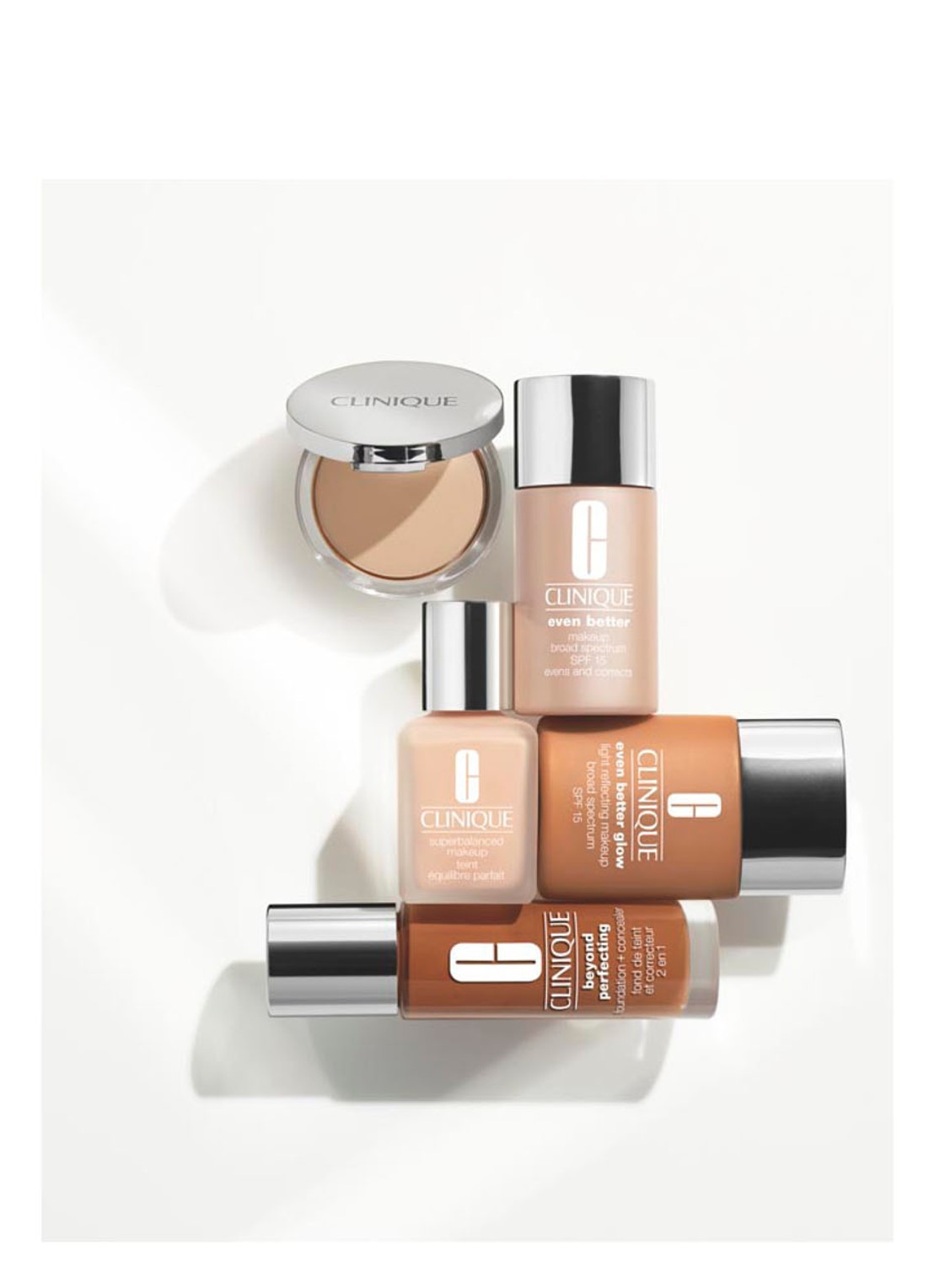 Clinique Superbalanced Make up Foundation - detail 5 cn 63,5