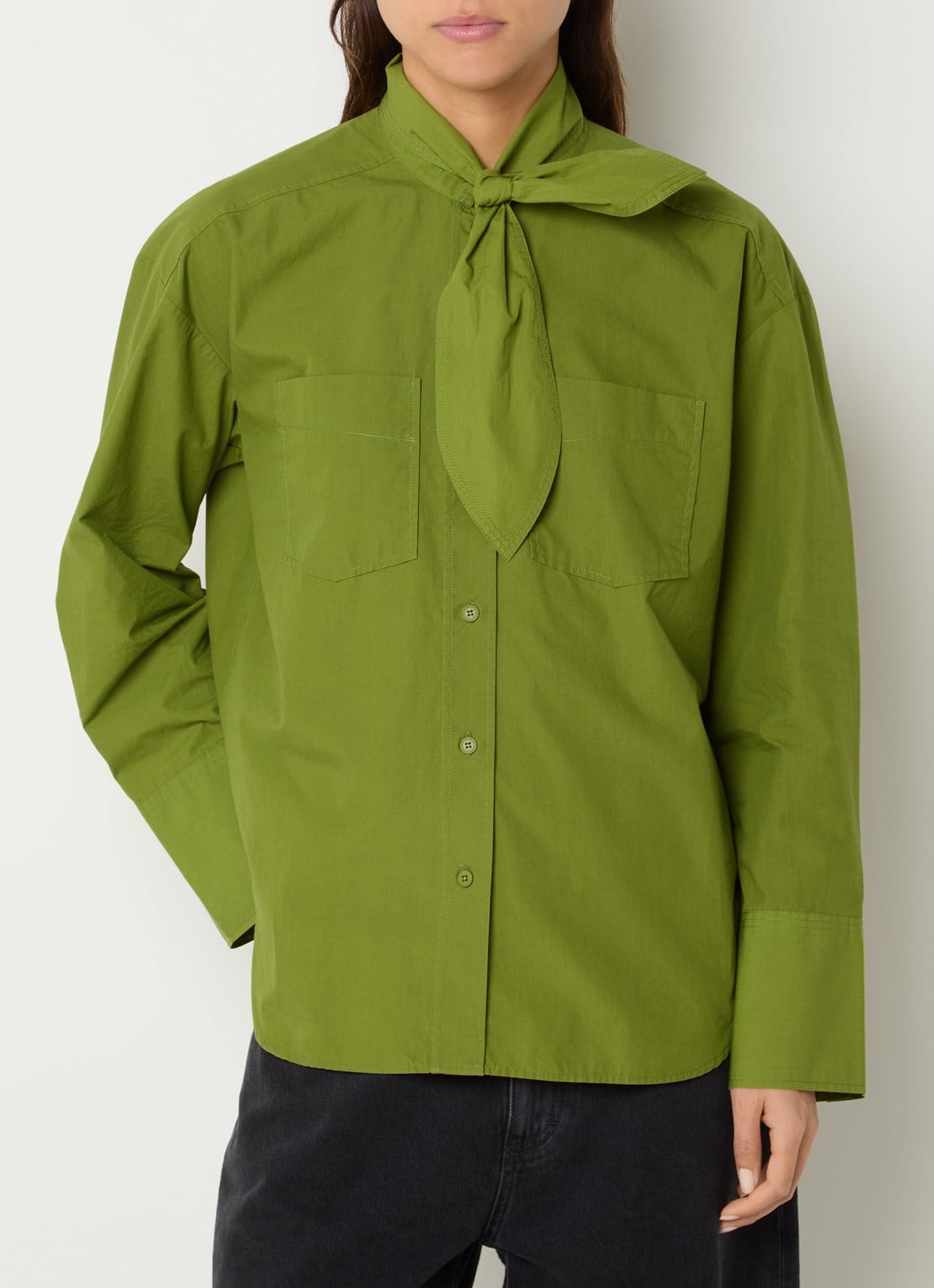 CLOSED Blouse met borstzakken en strikkraag - detail groen