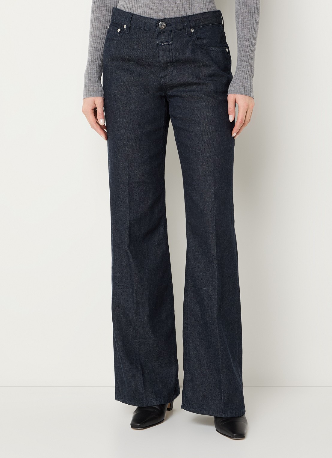 CLOSED Gillan high waist loose fit jeans met donkere wassing - detail 4 indigo