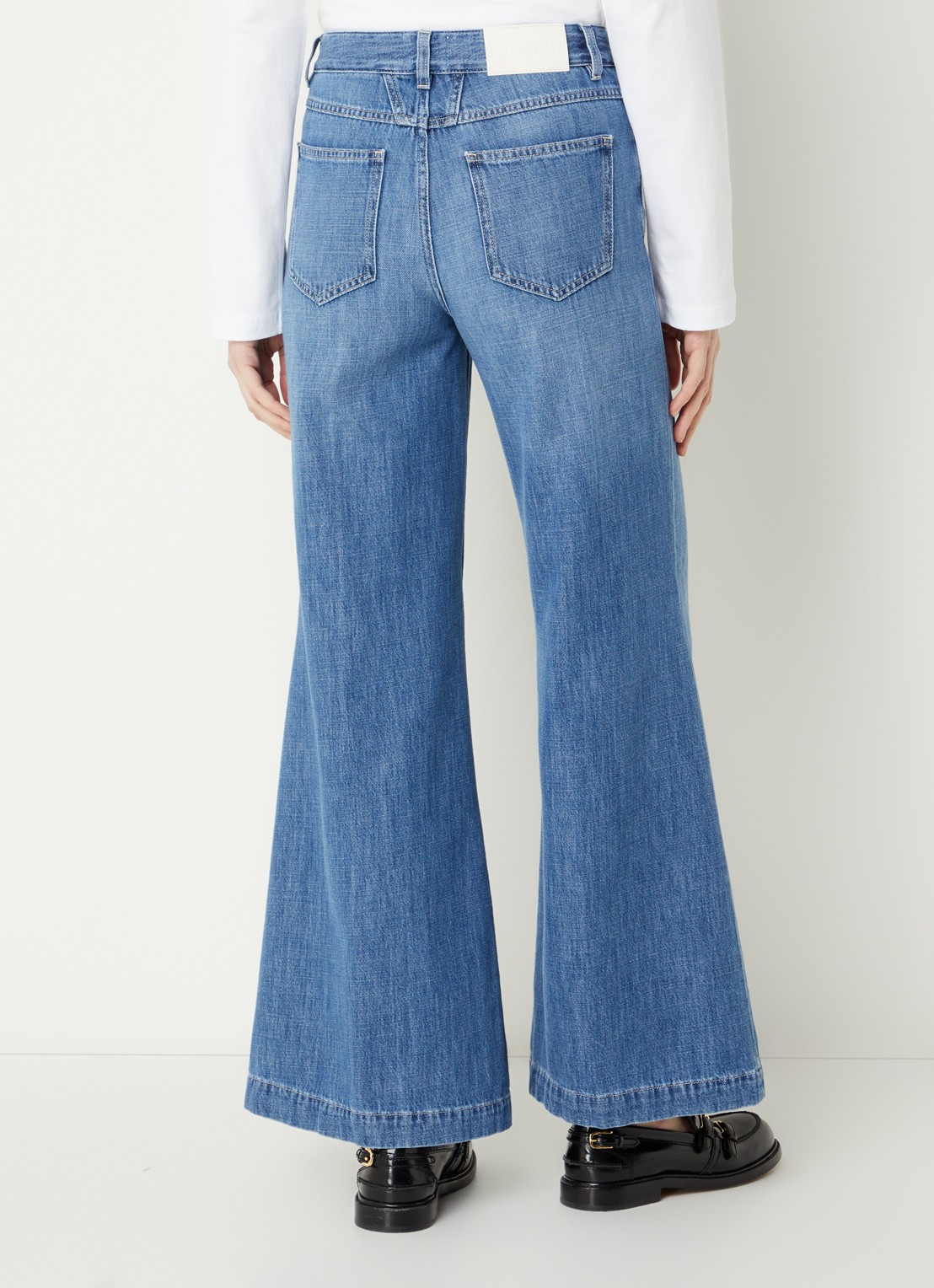 CLOSED Glow Up high waist flared jeans met medium wassing - achterkant 5 indigo