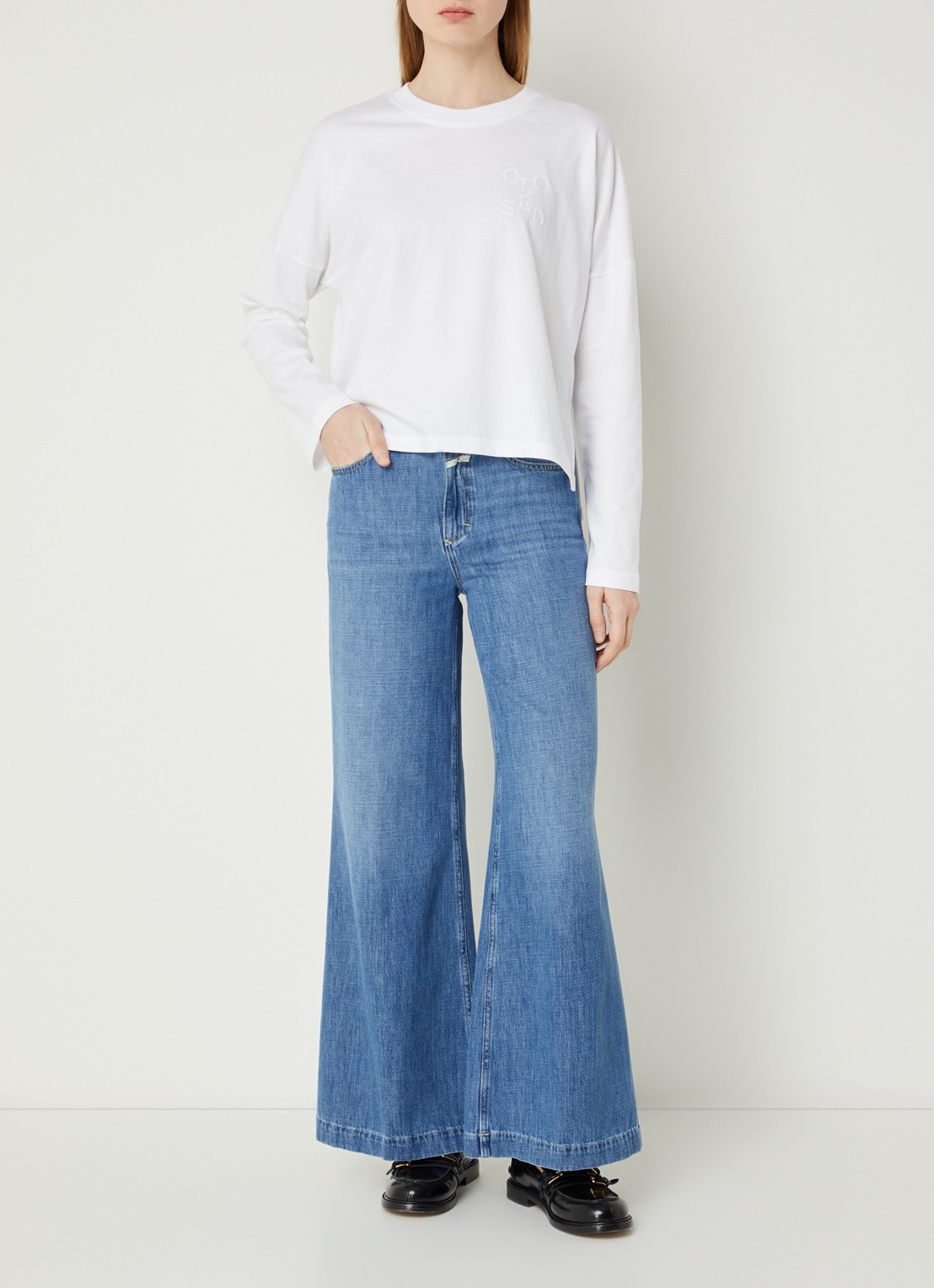CLOSED Glow Up high waist flared jeans met medium wassing - voorkant 2 indigo